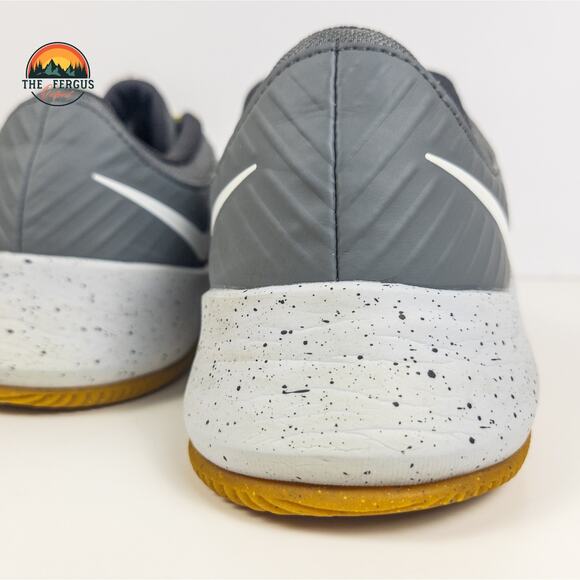 Nike MC Trainer Smoke Gray Athletic Training Shoes Sneakers GUC Mens Size 10.5 main image 10